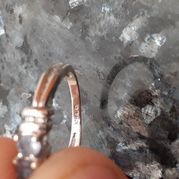 Beautiful vintage 10kt amethyst ring - Picture 3 of 5